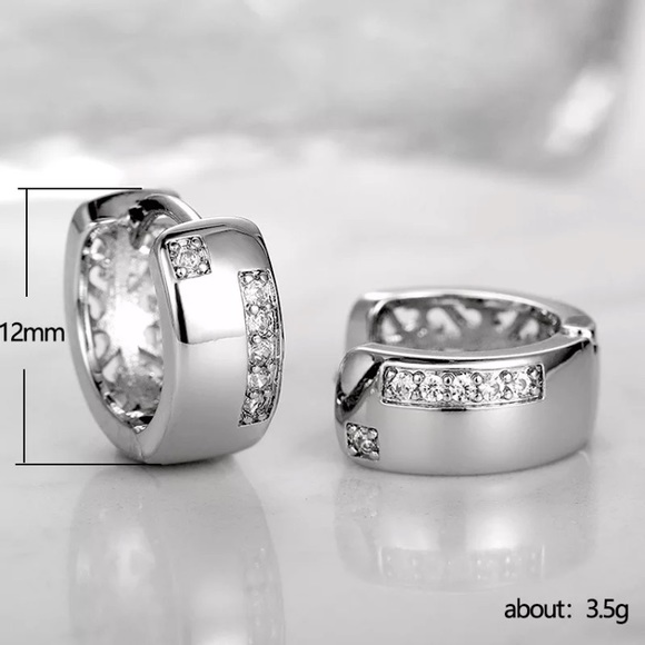 💫 Sterling Silver 925 Diamond Huggie Hoop Earrings - Picture 3 of 3